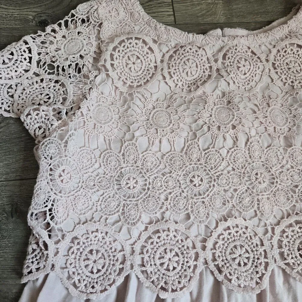 Motherhood Maternity Top M Pink Crochet Lace Overlay Babydoll Short Sleeve - Picture 3 of 13
